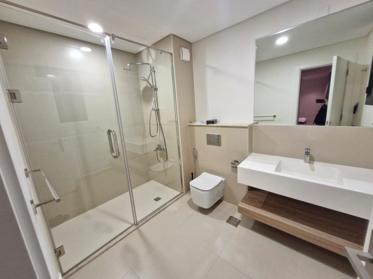 *🏡 Modern Townhouse fully furnished for sale in Sedra (Roshn) – Stylish & Family-Friendly 🌟*  